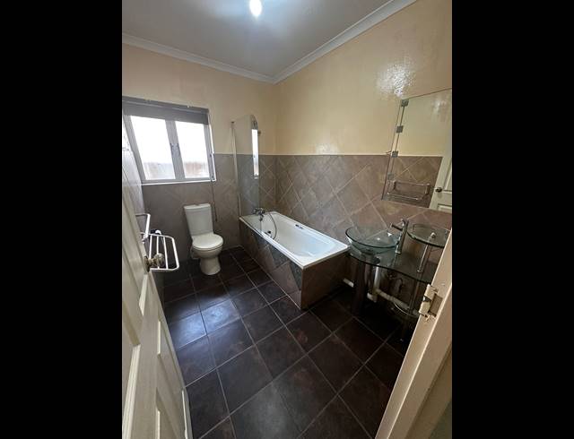 3 BEDROOM TOWNHOUSE FOR SALE IN NORTHDALE